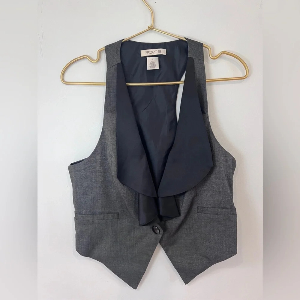 Arden B vest with pleat women’s medium y2K